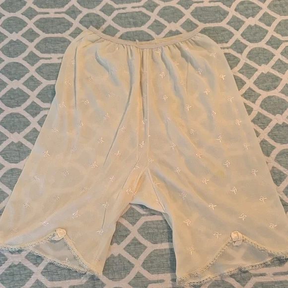 Vintage Slip Lace Bottoms - Picture 1 of 3